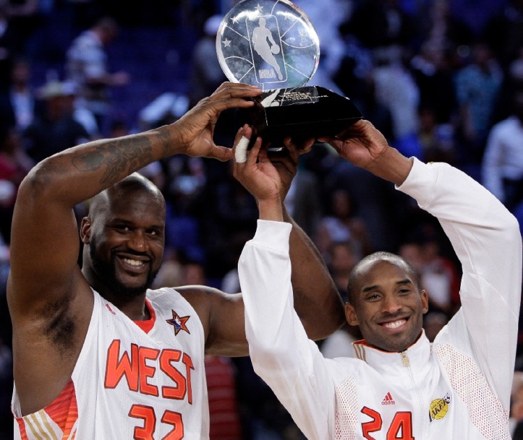 球探比分-昔日OK组合！2009年的今天：科比与奥尼尔携手获得全明星赛MVP