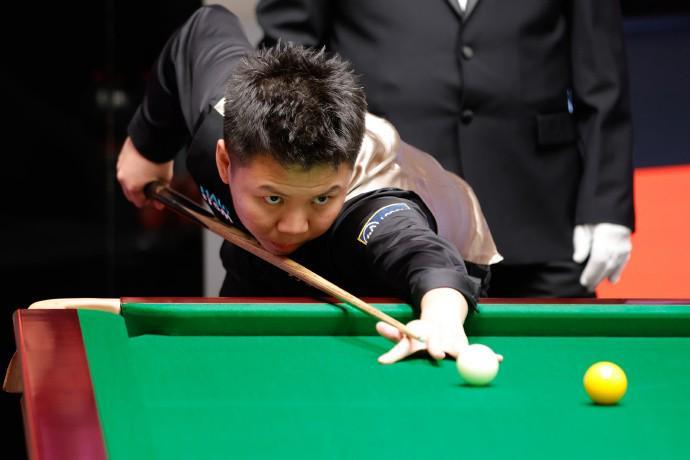 斯诺克西安大奖赛:周跃龙轰出生涯第3杆147满分